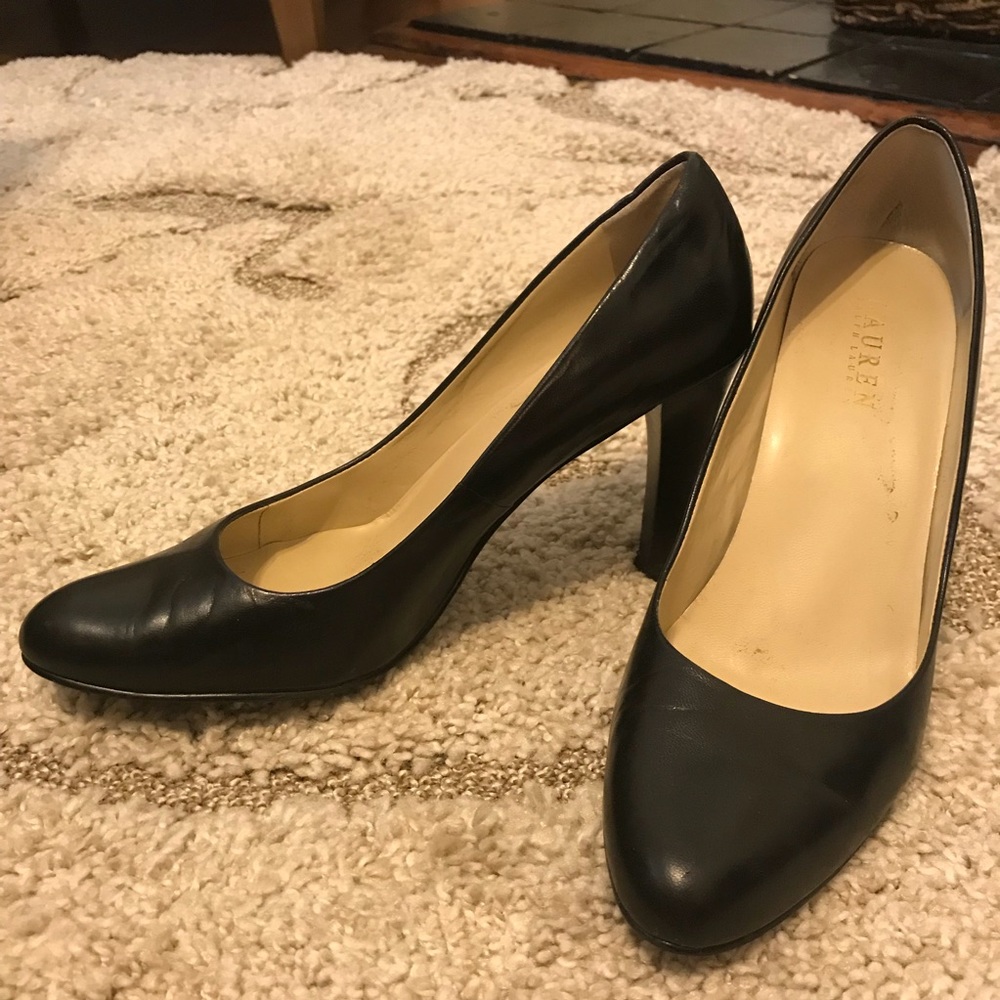 Ralph Lauren Black Pumps